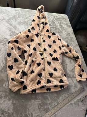 Real Love Girls Fuzzy Fleece Heart Print Zip-Up Hoodie Size 10/12